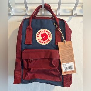 Fjallraven Kånken Mini Backpack - Burgundy and Navy